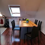 Mit 2 Schlafzimmern Und Parkplatz * 에르푸르트