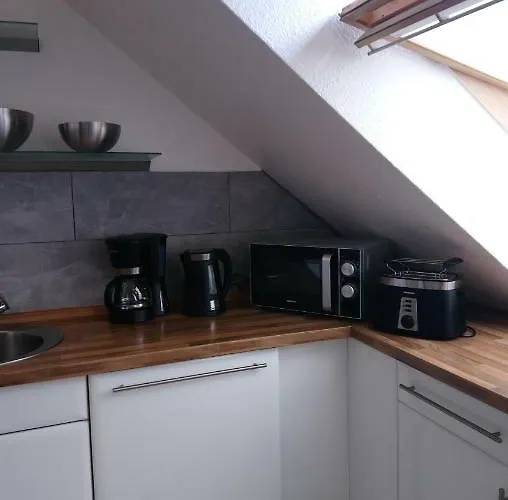 Mit 2 Schlafzimmern Und Parkplatz