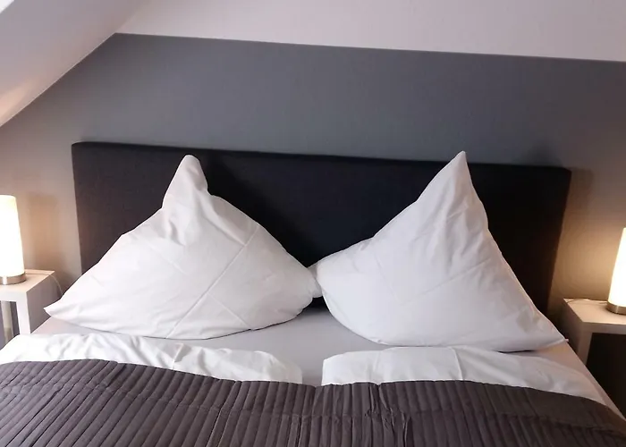 Mit 2 Schlafzimmern Und Parkplatz Erfurt